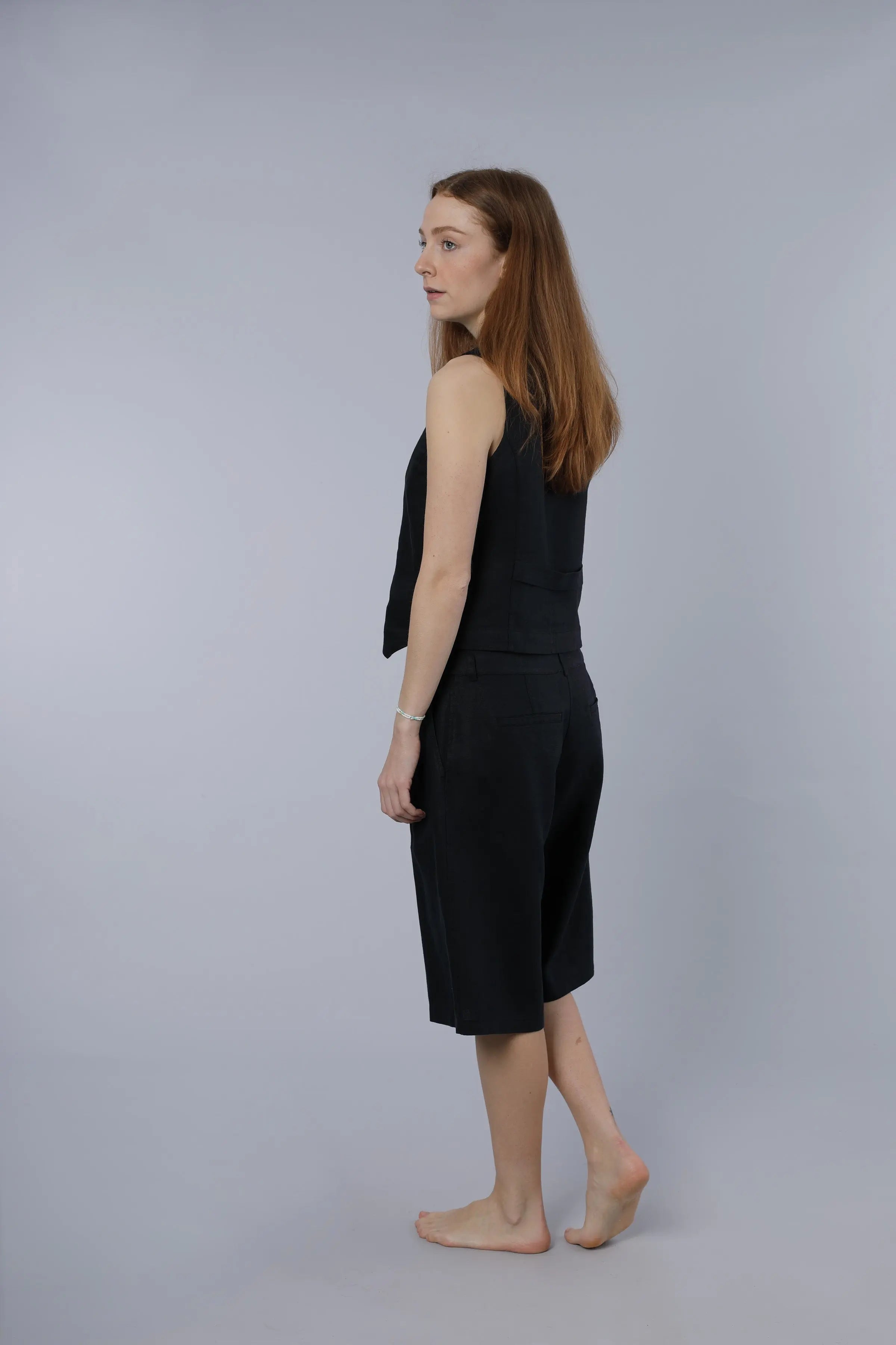 Kurze Leinenhose BLACK Nadine H