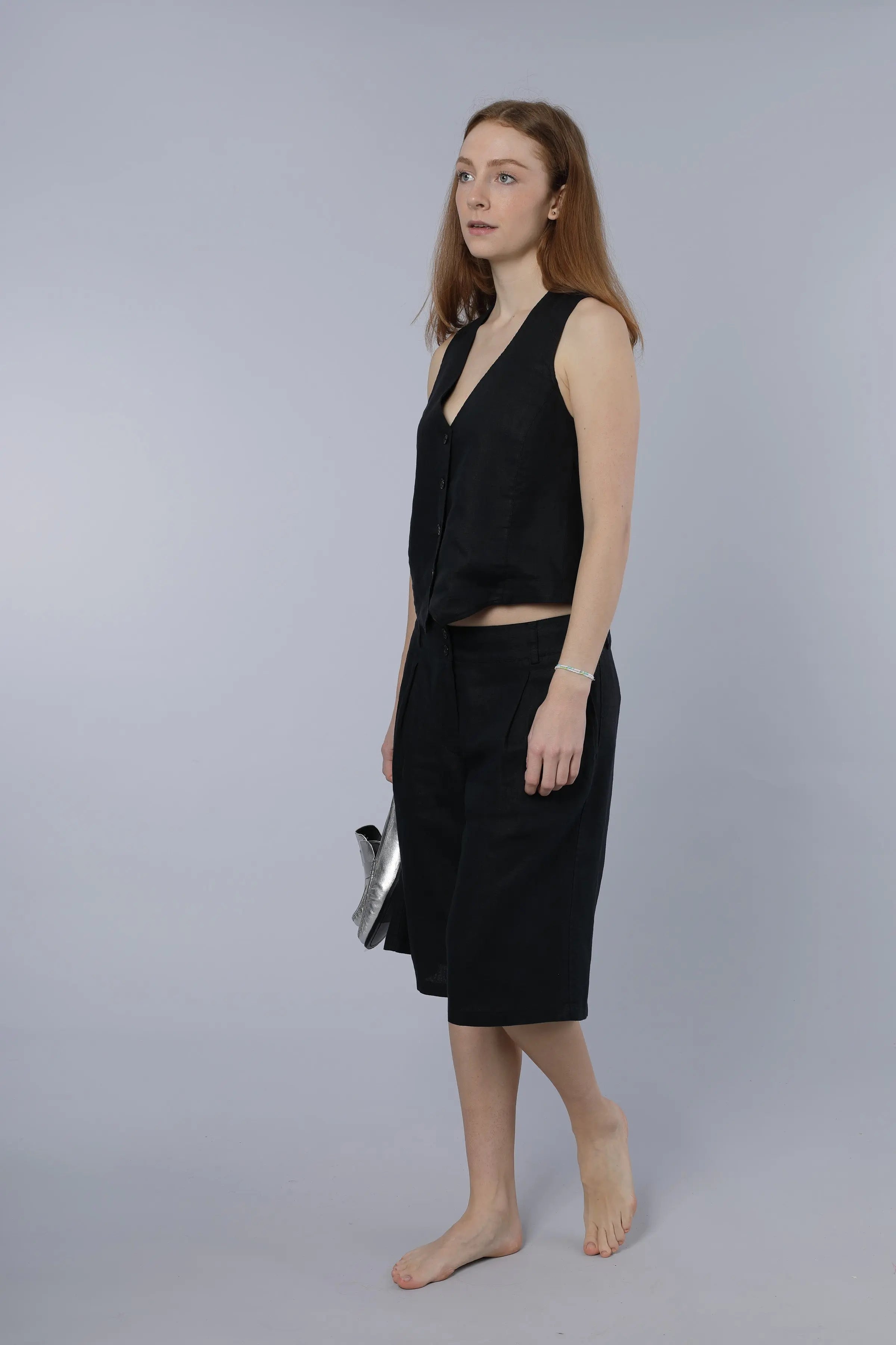 Kurze Leinenhose BLACK Nadine H