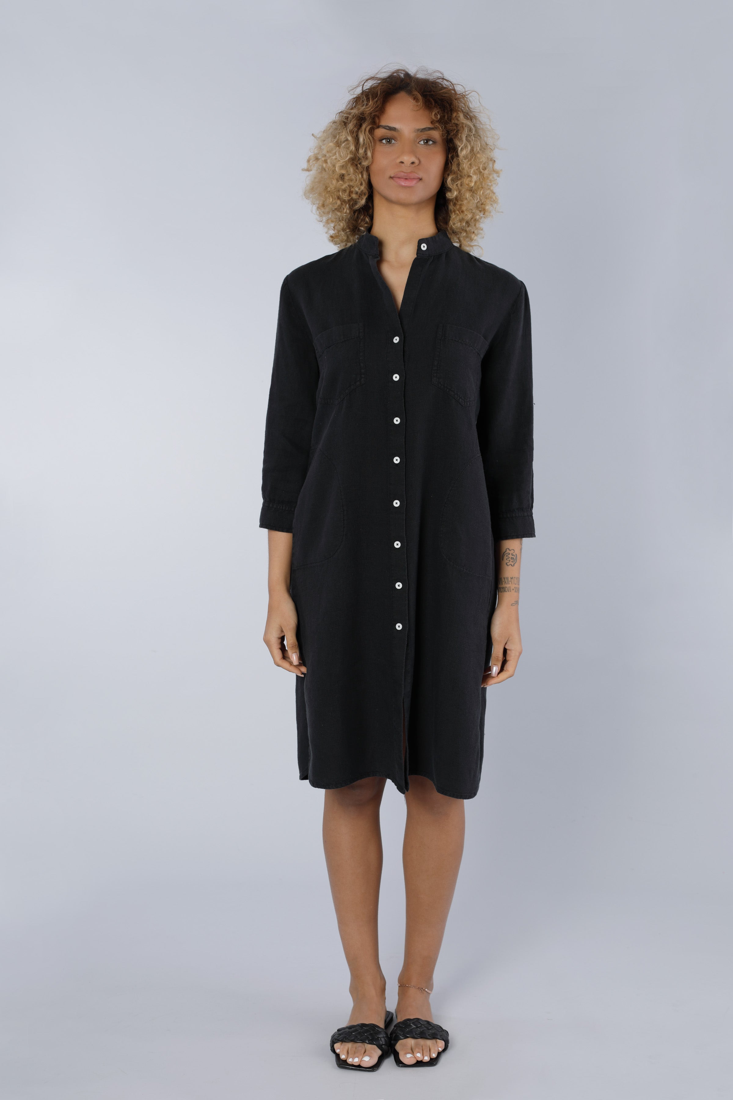 Robe en lin NOIR