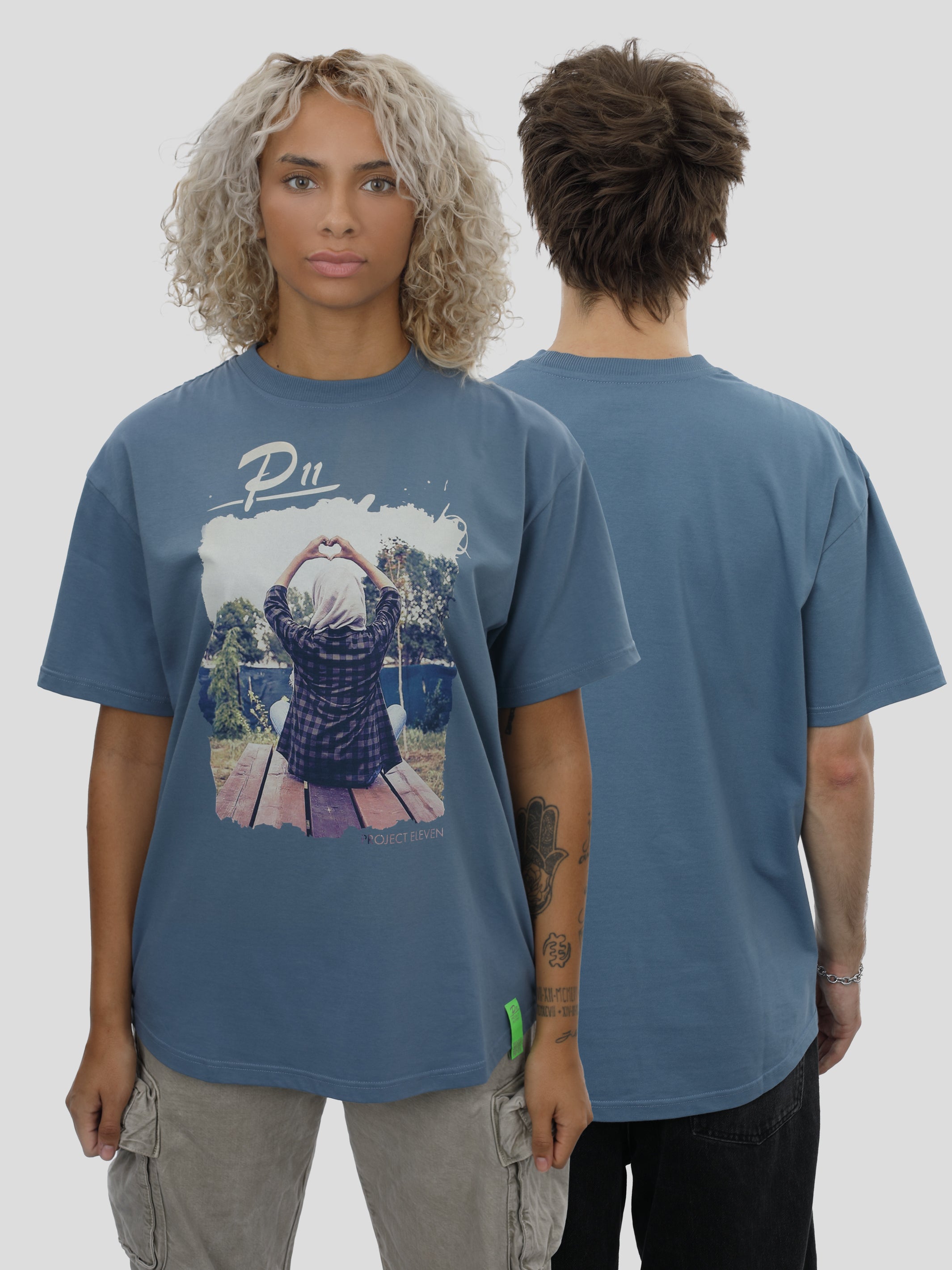 T-Shirt Oversize Unisex Herz Print in Blau
