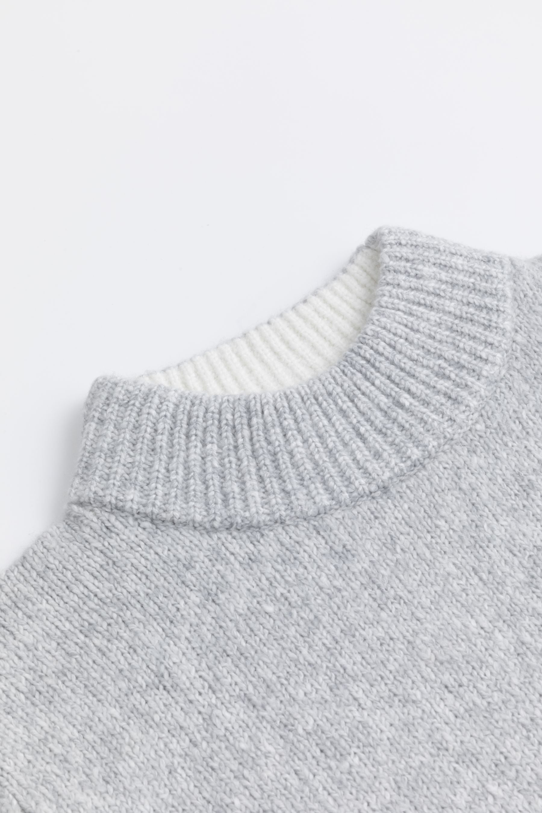Six-o-seven elegant stand-up collar sweater LIGHT GREY L/G MISSING
