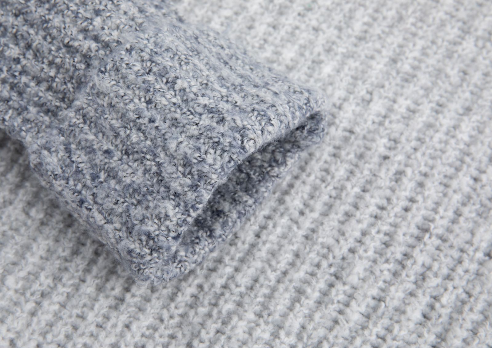 Turtleneck sweater GREY