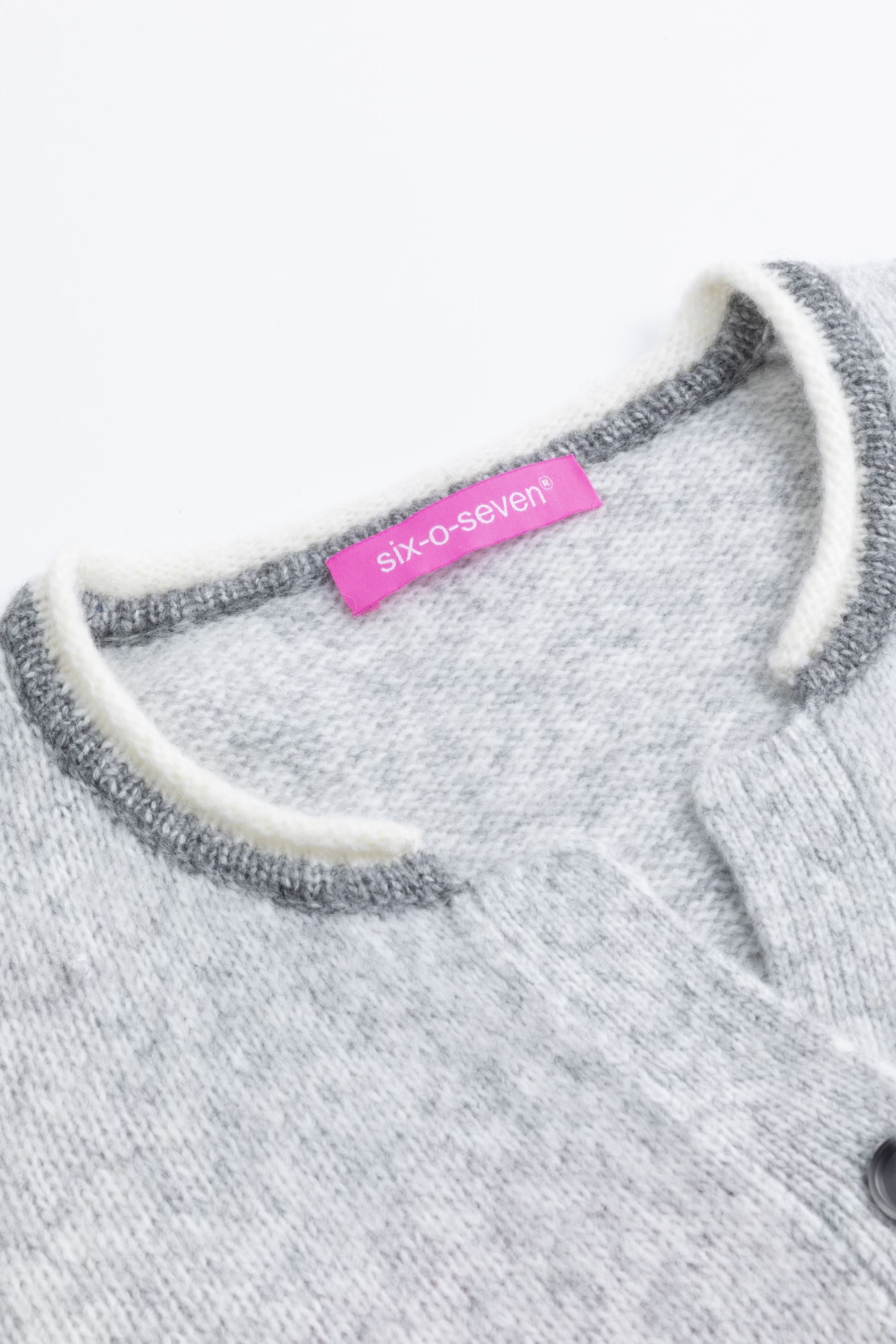 Six-o-seven Strick-Cardigan mit Herzmotiv LIGHT GREY