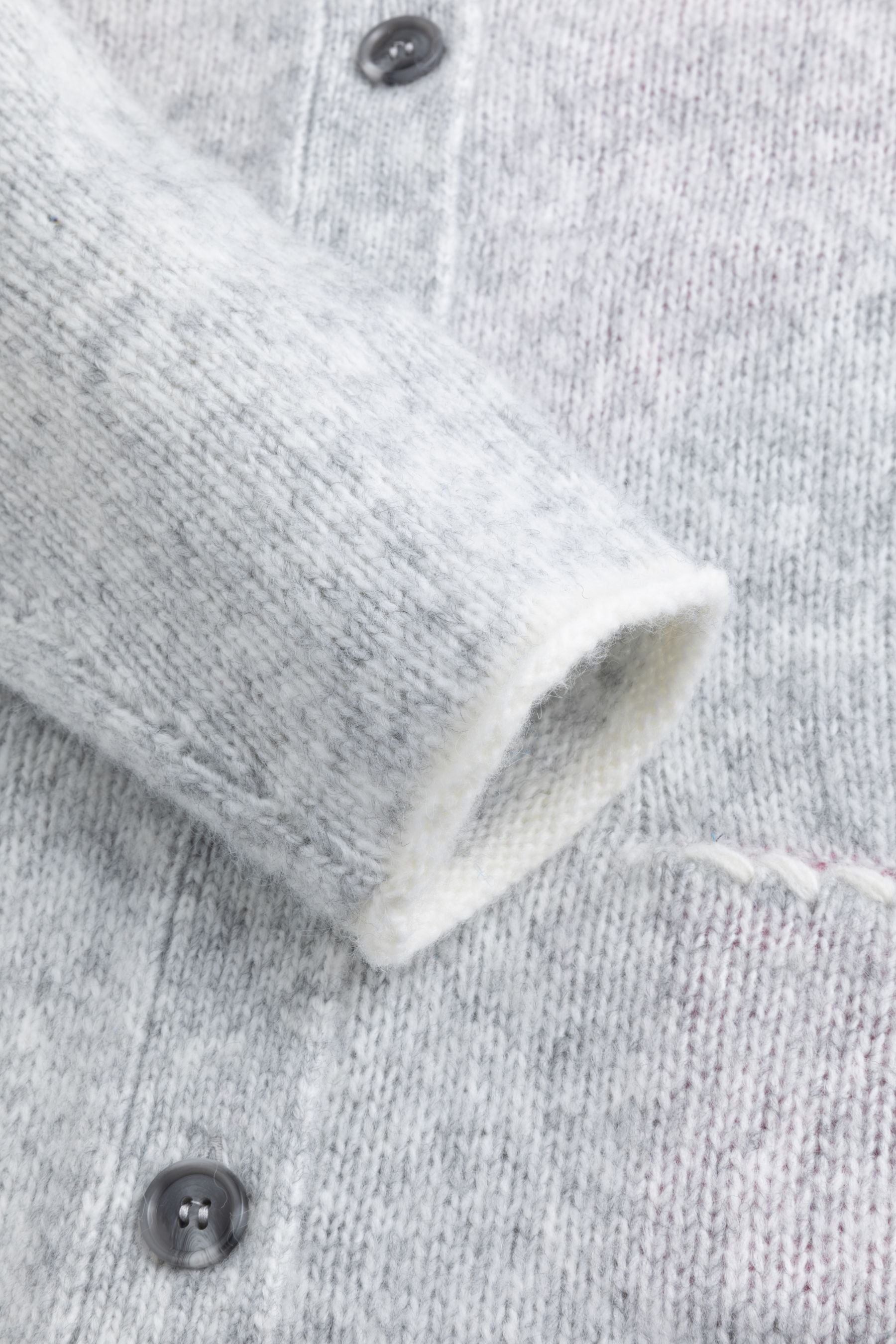 Six-o-seven Strick-Cardigan mit Herzmotiv LIGHT GREY