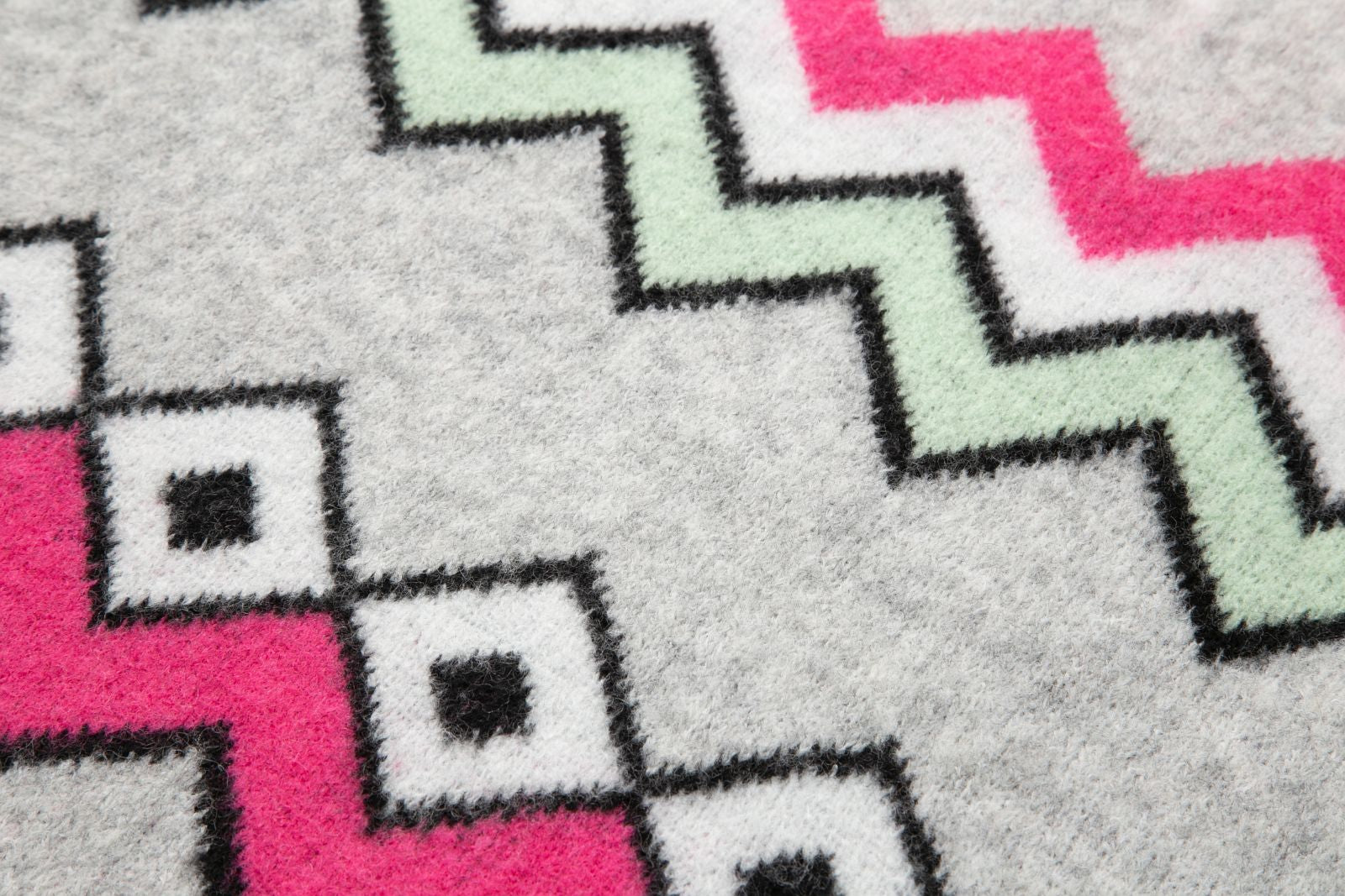 Pull à capuche en tricot NEIGE