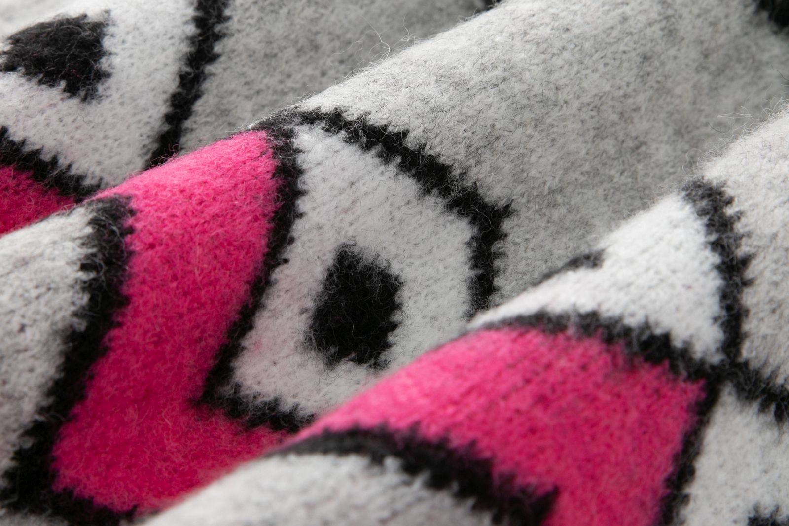 Pull à capuche en tricot NEIGE