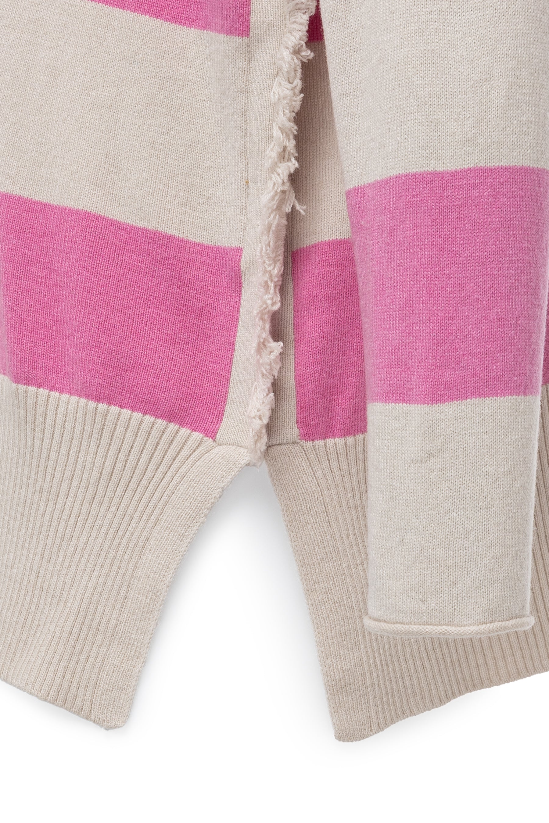 Boho Loose Pullover mit V-Ausschnitt, Blockstreifen & Fransen Pink-Beige Zaubermond