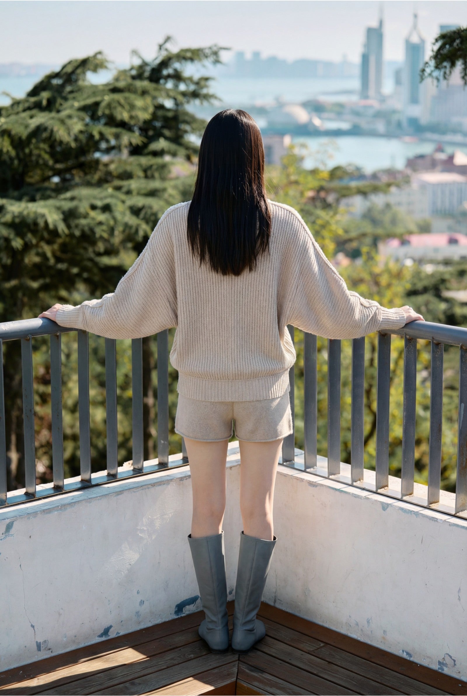 Loose Batwing Sleeve Women's Sweater Beige Spring