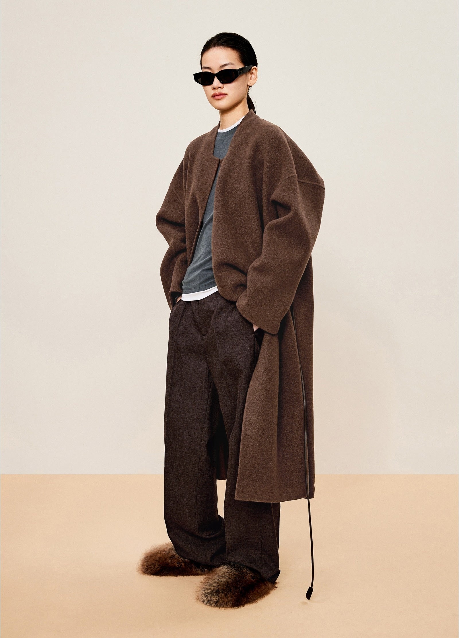 Damen lockere Anzug Wollhose mit Bügelfalte Braun LESS