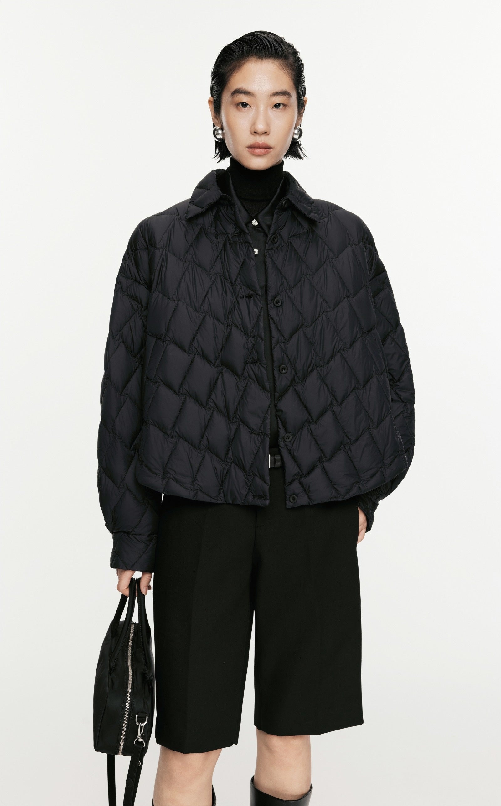 Damen Oversize Daunenjacke mit Gummiband JNBY